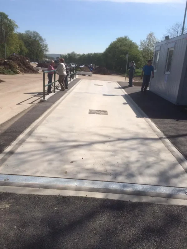 Fahrzeugwaage Vollbetonausführung mit Fertigteilfundament, 18x3m, Wiegebereiche bis zu 60t – Bild 4