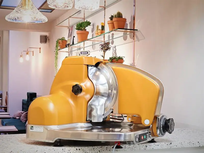 Aufschnittmaschine 834 Hochleistungsausführung – Bild 2